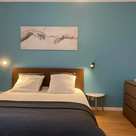 Le 44 - T2 Renove Moderne Et Confortable En Centre-ville Apartment *