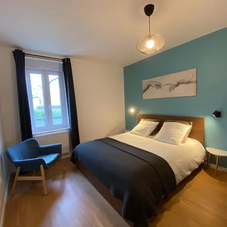 Le 44 - T2 Renove Moderne Et Confortable En Centre-ville Montlucon